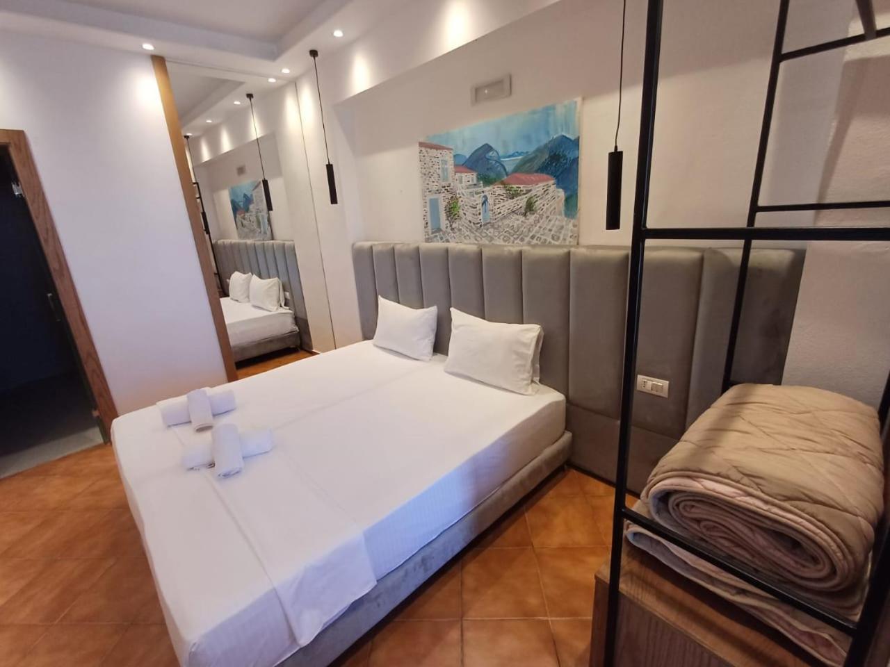 Velco BB Himara Himare Exterior foto