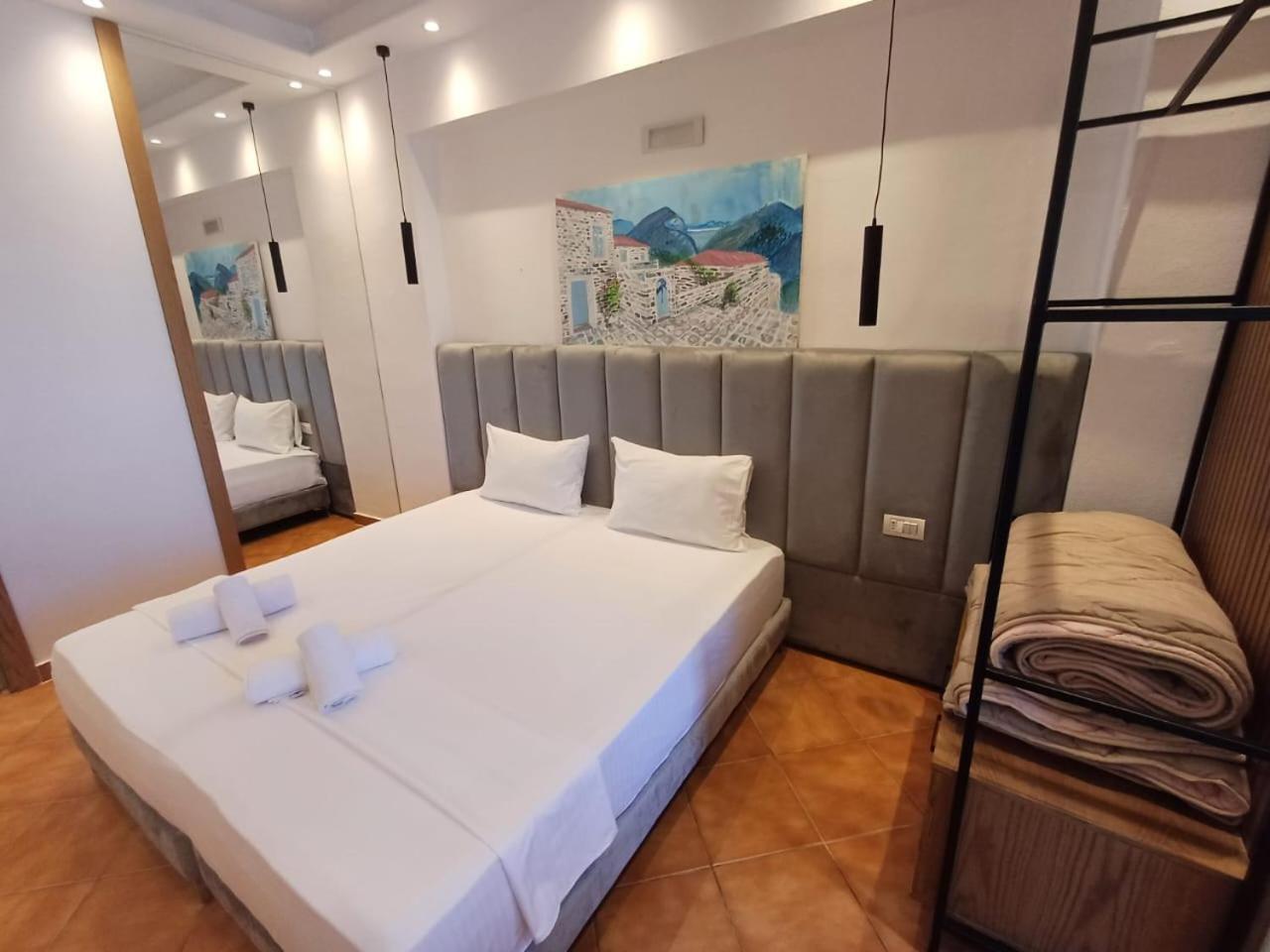 Velco BB Himara Himare Exterior foto