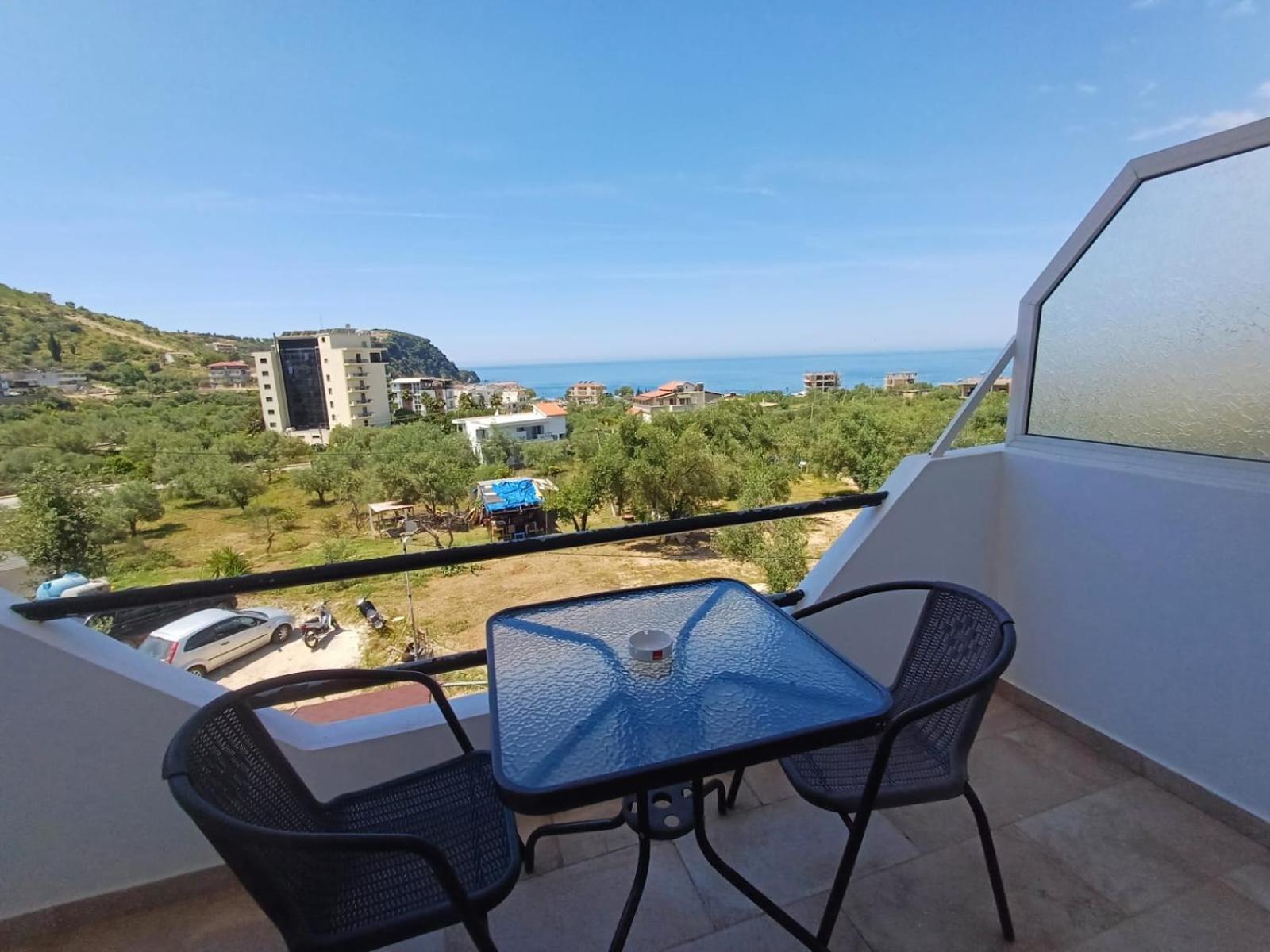 Velco BB Himara Himare Exterior foto