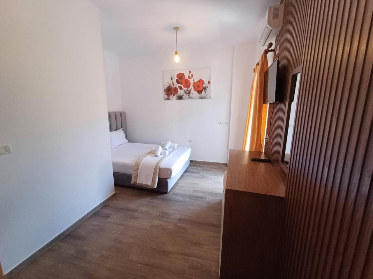 Velco BB Himara Himare Exterior foto
